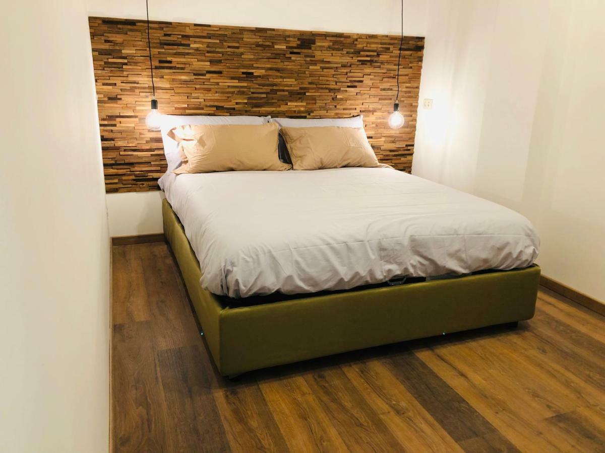 Villa Olga Dependance Luxury Low Cost Наполи Екстериор снимка