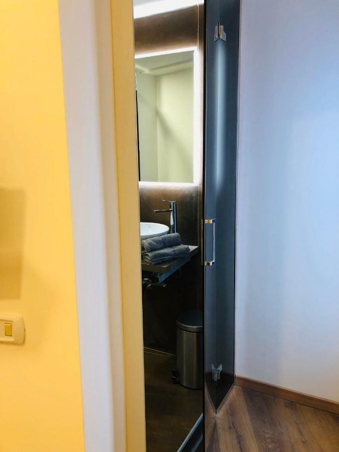 Villa Olga Dependance Luxury Low Cost Наполи Екстериор снимка